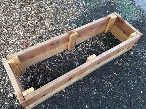 A great thing about raised garden beds is the fact that they provide great drainage for the soil within the bed. A Healthy Soil Recipe for Your Raised Garden Bed | Dengarden