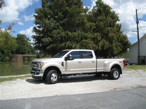 2014 Srw Lariat Vs 2018 Drw Xlt Ford Truck Enthusiasts Forums