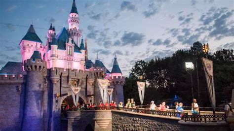 Rundisney Marathons Return To Disneyland In 2024 The Disney Blog