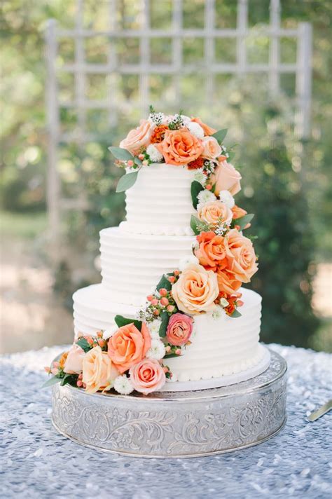 Download the perfect wedding cake pictures. 2014 Wedding Cake Trends #3 Buttercream Beauties | Bridal ...