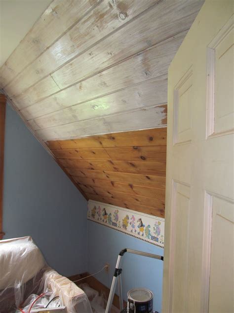 20 Wood Walls Painted White
