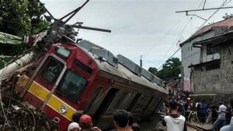 Skala ini menggambarkan bila pada siang hari dirasakan oleh orang banyak dalam rumah. Foto-foto, Video Kereta KRL Anjlok di Bogor Jawa Barat ...