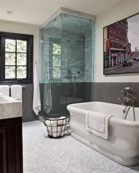 Hgtv Invites You To See This Relaxing Master Bathroom With A Walk In