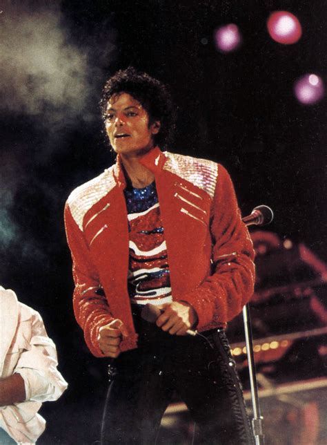 Michael jackson beat it mp3 download: Victory Tour - beat it - Michael Jackson concerts Photo ...