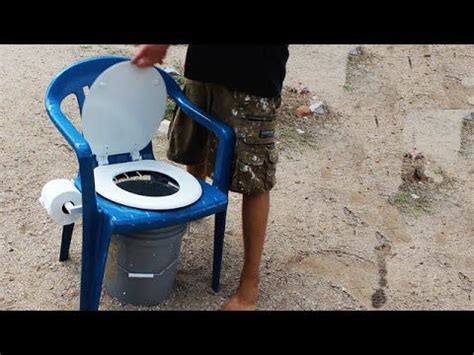 Camping toilet tips, bush toilet & portable toilet options. Homemade Camping Toilet Comfort! http://rethinksurvival.com/homemade-camping-toilet-comfort ...