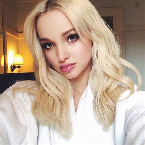 Pin By Kpop On Dove Cameron Dove Cameron Dove Cameron Style Style