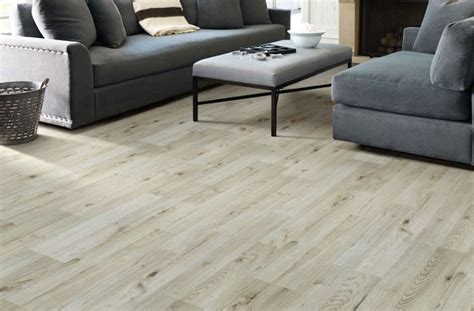The thicker the board, the more it will cost you. 2021 Laminate Flooring Trends: 13 Stylish Laminate ...