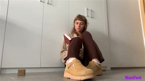 mikayla sweaty feet want feet foot fetish videos sexy feet and soles