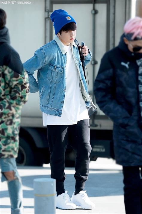 Times Btss Jungkook Grabbed Everyone S Attention With His Airport Fashion Allkpop