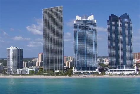 Magnificent Jade Ocean At Sunny Isles Beach