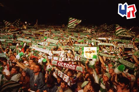 Transfer balance from the last 7 years expenditure rapid vienna income rapid vienna expenditure sk sturm graz income sk sturm graz 20/21 19/20 18/19 17/18 16/17 date of birth: SK Rapid Wien - SK Sturm Graz | Ultras Rapid