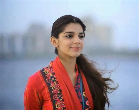 Sanam Saeed Hd Wallpapersnew Pictures Gallerypakistanitopactress