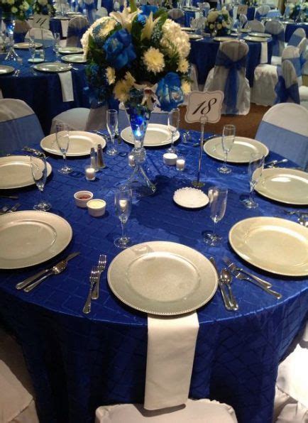 16 Ideas For Wedding Table Decorations Blue And White Chair Covers