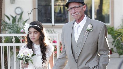 Dying Dad Walks 11 Year Old Daughter Down Aisle In Heartbreaking