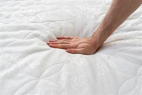 Everything You Should Know Before Buying A Mattress Critics Rant