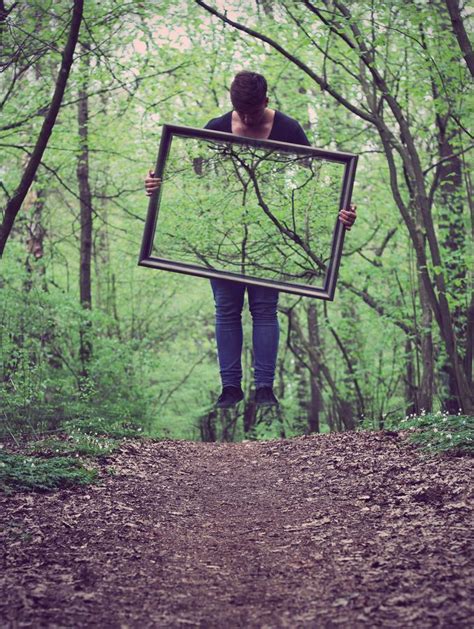 30 Brilliant Examples Of Illusion Photography Ideas