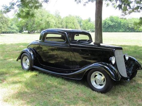 1934 Ford V8 Coupe Nataliehe