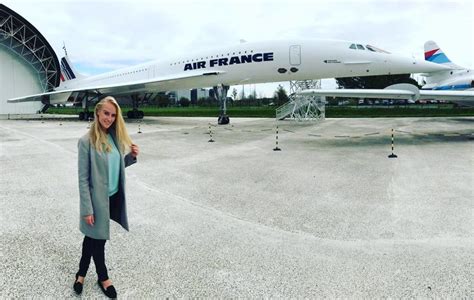 Female Pilot 24 Takes Off On Instagram Cnn