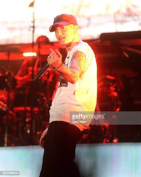 Eminem Concert Stock Fotos Und Bilder Getty Images