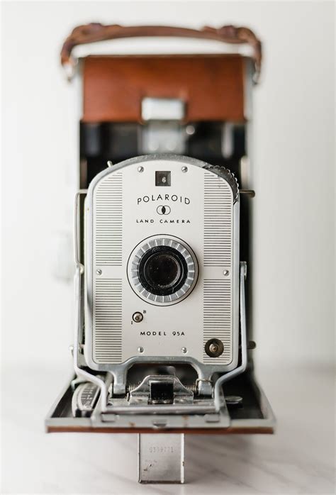 70 Years Of Instant Photos Thanks To Edwin Lands Polaroid Camera