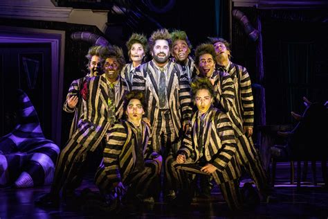 First Look Alex Brightman Elizabeth Teeter And The Cast Of