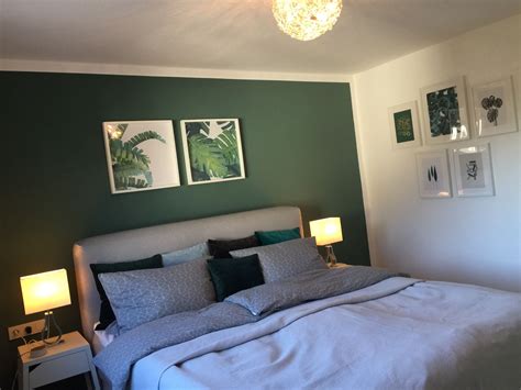 Deko furs wohnzimmer schlafzimmer modern einrichten magnettafel glas ikea praktische wandregal fur. Daheim schöner Wohnen #Schlafzimmer #Bedroom #IKEA # ...