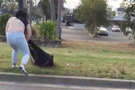 Two Women Have Bizarre Road Rage Brawl Where They Rip Each Other S