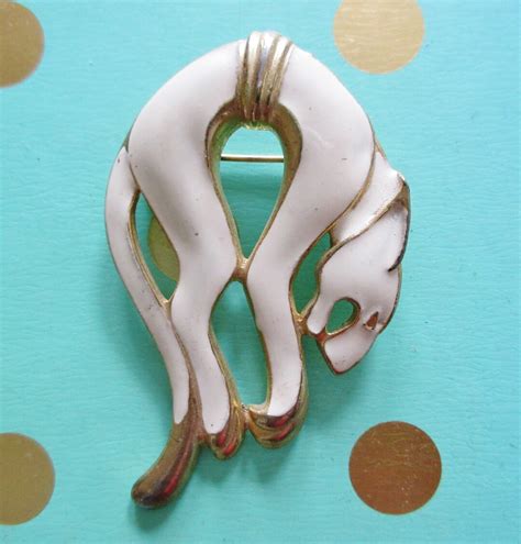Vintage Art Deco Style Arched Cat Brooch Enamel On Gold Tone Metal