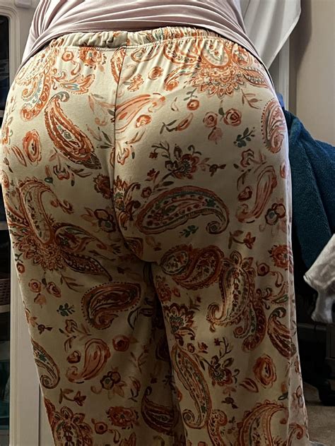 Hot Wife Big Ass Rpantylinesvisible