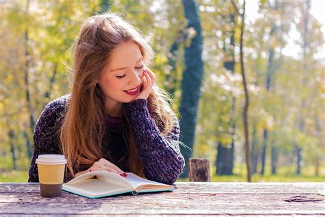 Reading Books Makes You Smarter Richer And Surprisingly Healthier