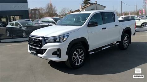 Toyota Hilux 24 D 4d 4wd 4 Porte Double Cab Comfort Youtube