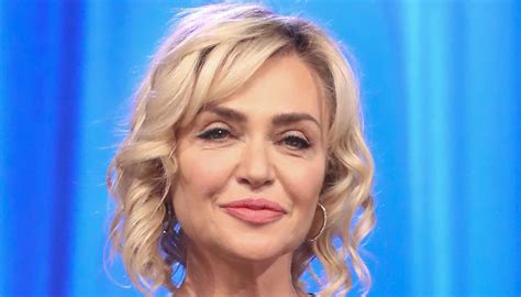 The game show host paola barale's fans can also get here the useful contact information related to game show host paola barale home address, location including paola. Paola Barale tries again with the mini dress and in Name ...