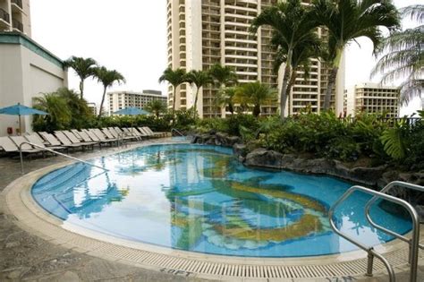 Hilton Hawaiian Village Waikiki Beach Resort Updated 2018 Prices