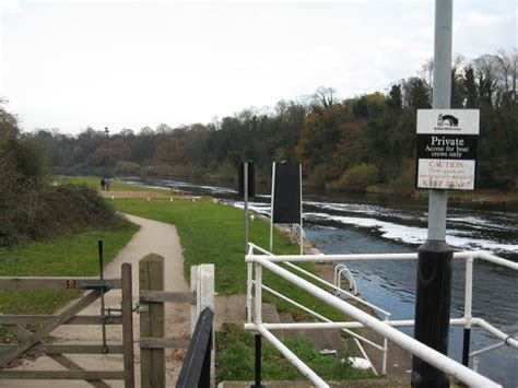 Gunthorpe Lock And Weir Nottinghamshire By Victor H Booth At