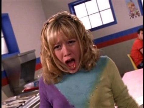 These 15 Outdated Lizzie Mcguire Outfits Will Make You All Sorts Of 00s Nostalgic — Photos