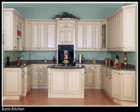 Here's why getting a membrane finish for your kitchen would be a great deal! BUMI-KITCHEN: Kitchen Cabinet - Membrane Press