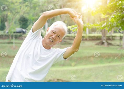 Old Man Stretching Outdoor Stock Image Image Of Adult 100178855
