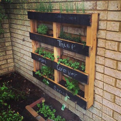 40 Diy Vertical Herb Garden Ideas To Have Fresh Herbs On Hand