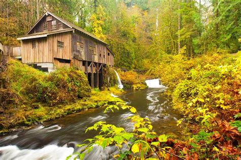 Scenic Washington State Cedar Creek Grist Mill