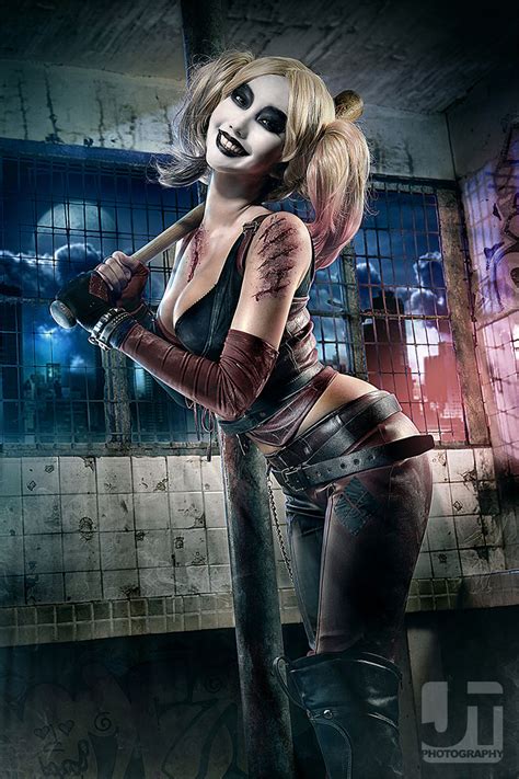 Harley Quinn Arkham City Hot
