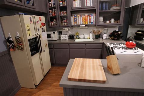 Can You Guess This Iconic Tv Kitchen Click To Discover The Answer