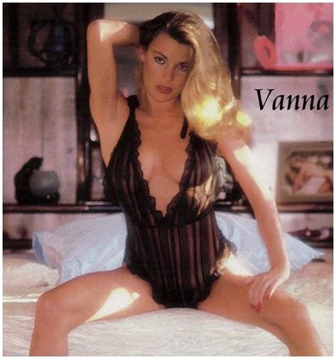 Vanna White Naked 12 ภาพถาย