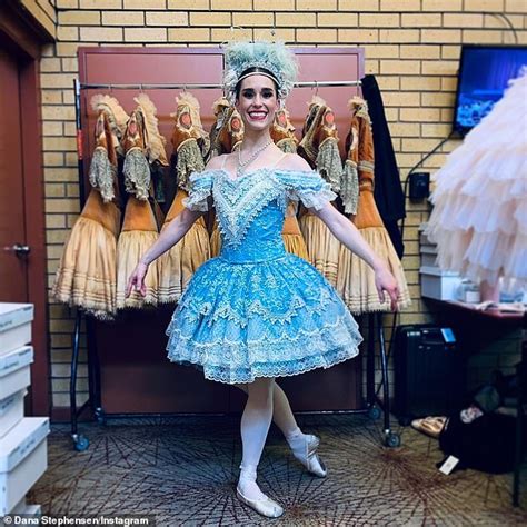 From A Professional Ballerina To Wiggles Star Inside Dancer Dana Stephensens Life Daily Mail