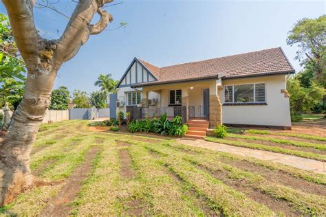 3 Bedroom House For Sale in Durban North | RE/MAX™ of Southern Africa