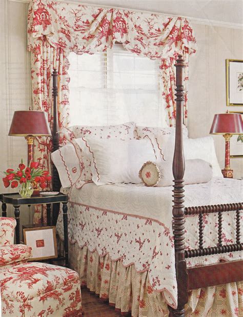 A casually elegant and luxurious ensemble. Hydrangea Hill Cottage: Toile Tales