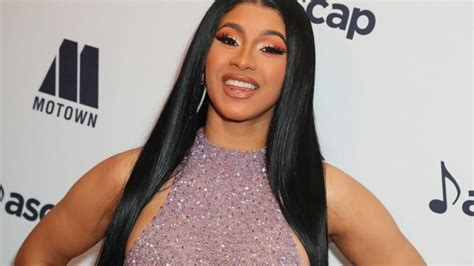 Cardi B Shows Off Tattoo Of Husband Offsets Name In An Unexpected Location
