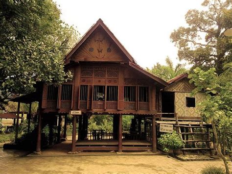 We focus on how rural tourism development in malaysia influence by the factor economic performance of rural area, which. Carved, wooden Malay kampung home | House styles, Home, House