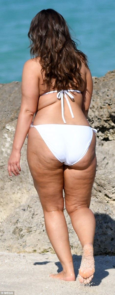 Making A Splash Bikini Clad Ashley Graham Nearly Has Wardrobe Malfunction As She Flashes Skin