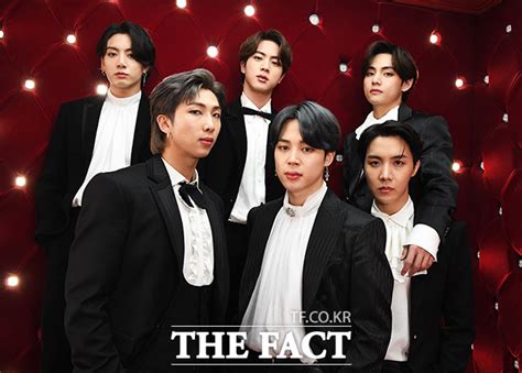 2020 The Fact Music Awards Special Edition Bts Photo Book Available