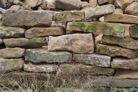 Reclaimed Cotswold Building Stone Available From Winchcombe Reclamation